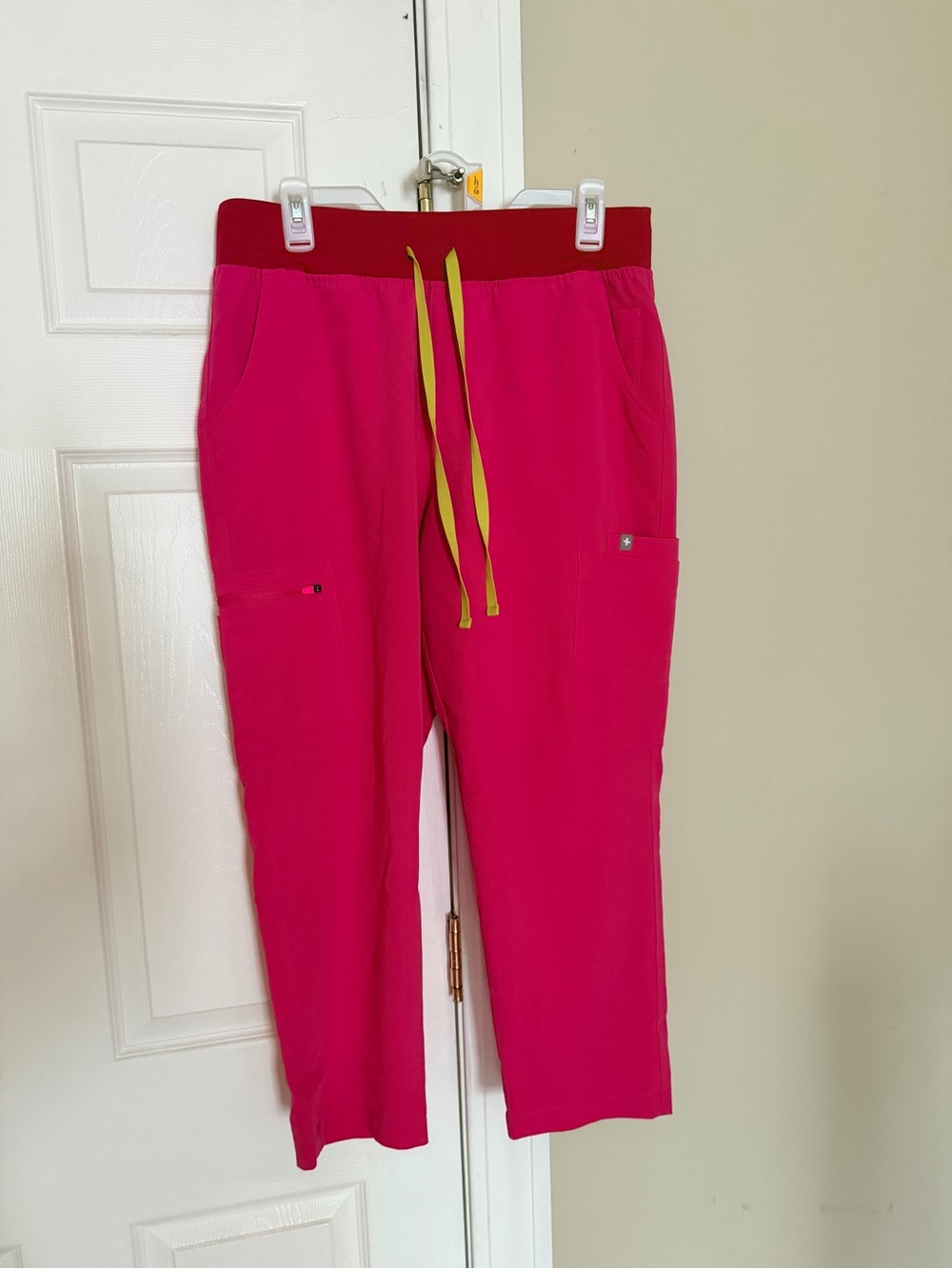 FIGS High-Waisted Yola Skinny Scrub Pants - Shocking Pink - Size LP